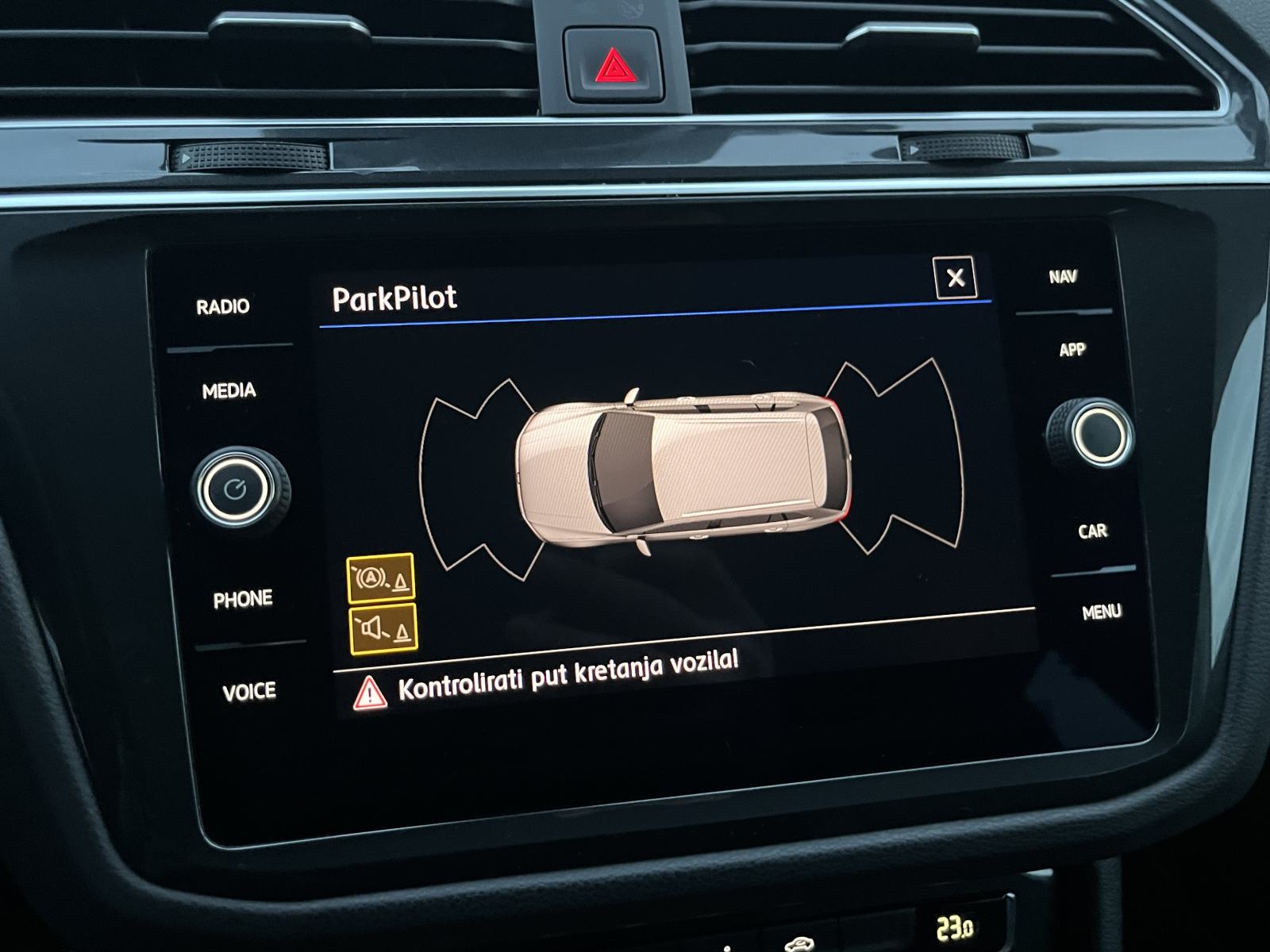 VW Tiguan 2,0 TDI DSG Automatik 150 KS NAVIGACIJA, fotografija 18