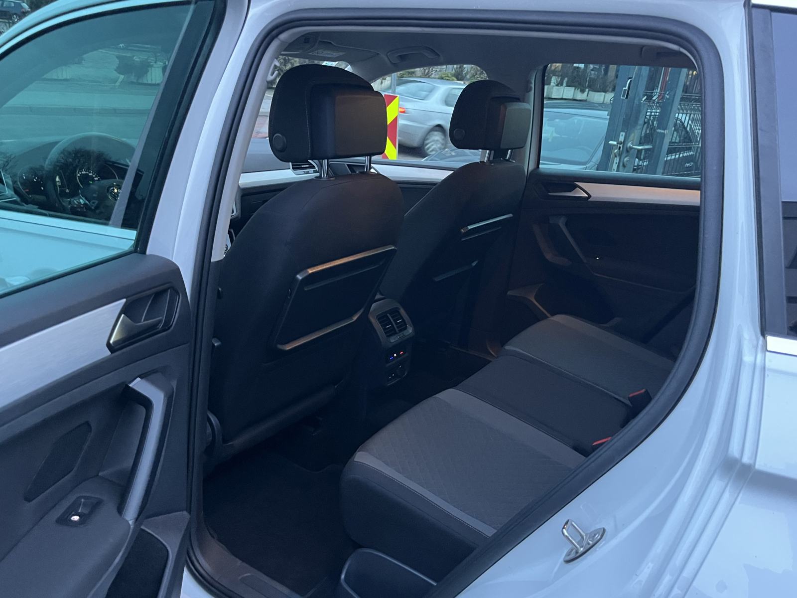 VW Tiguan 2,0 TDI DSG Automatik 150 KS NAVIGACIJA, fotografija 10