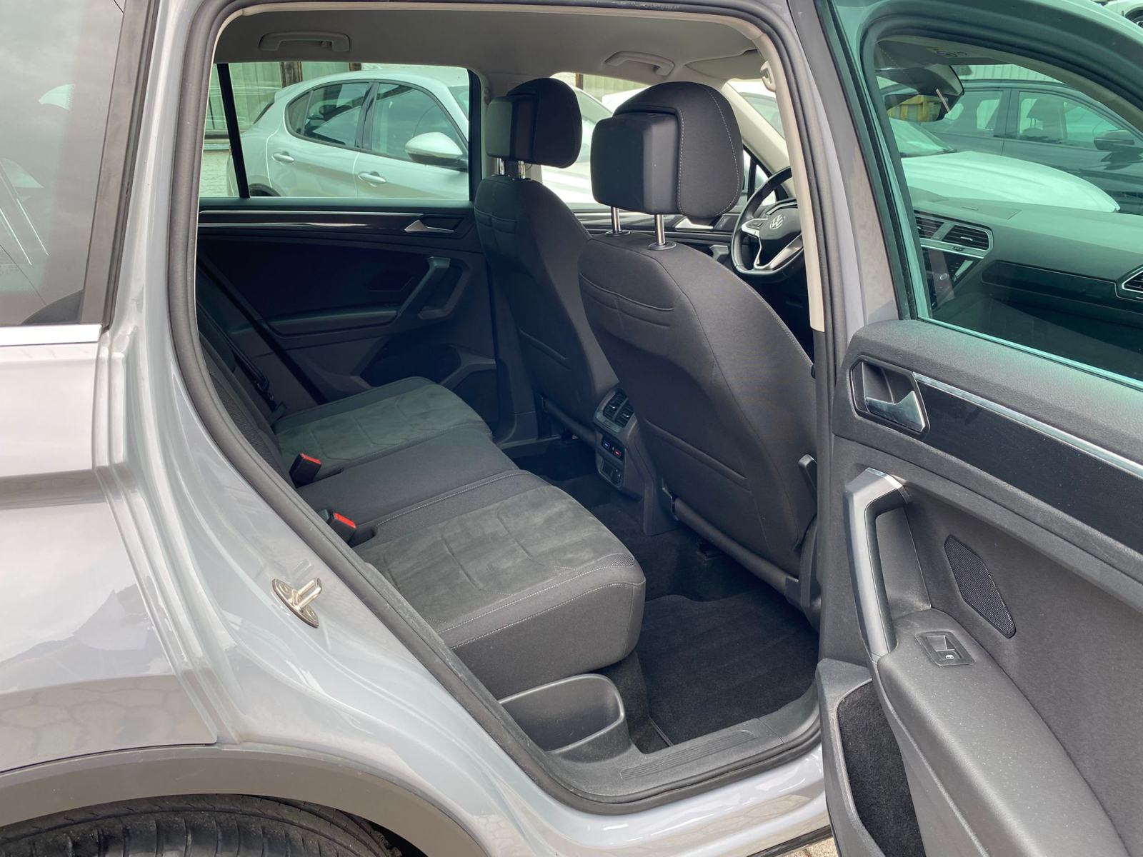 VW Tiguan 2,0 TDI DSG, ELEGANCE, 4X JAMSTVO, fotografija 16