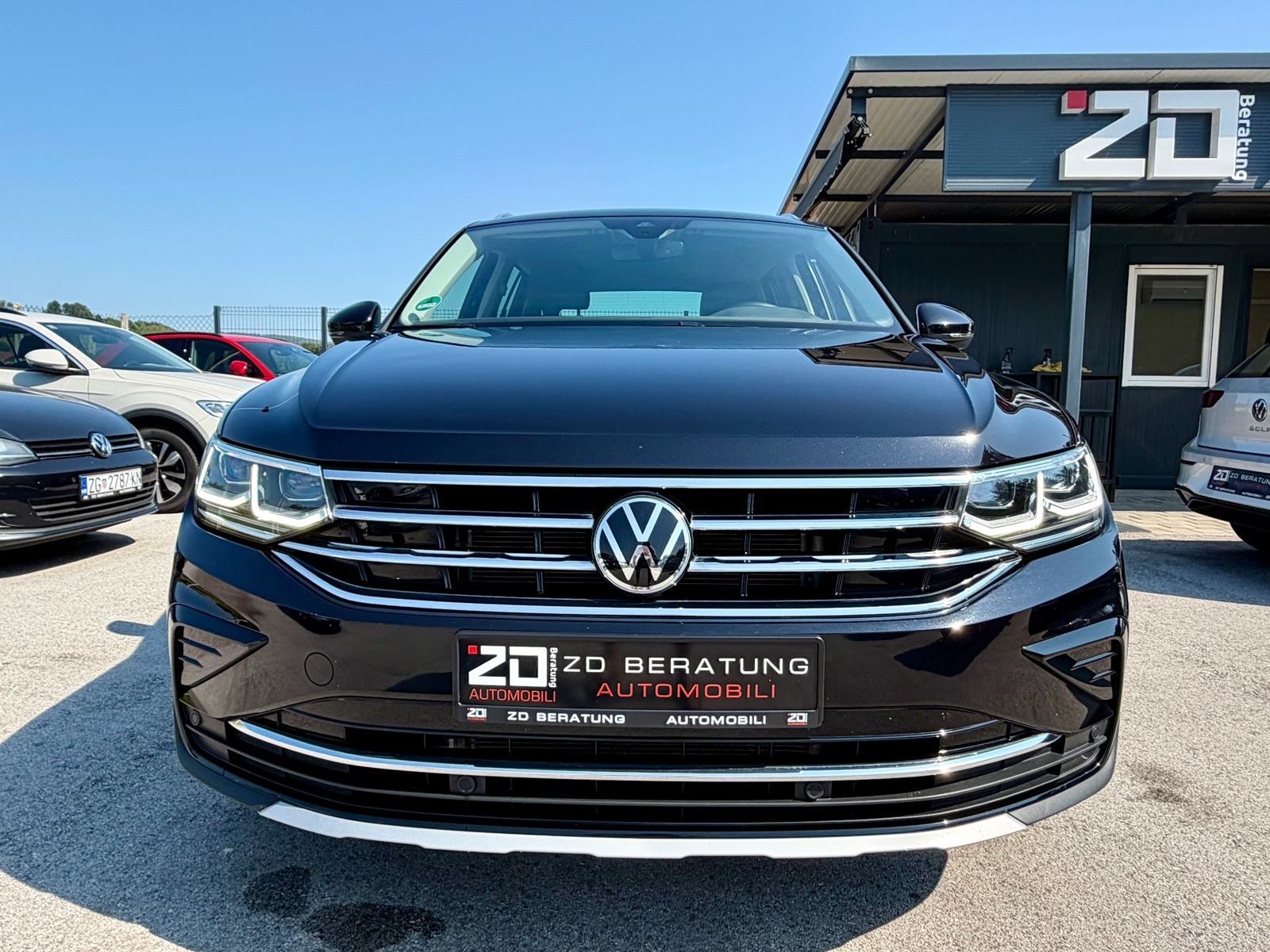 VW Tiguan 2,0 TDI *DSG* Elegance FULL LED IQ.LIGHT Nav ACC R18 Servisn, fotografija 3