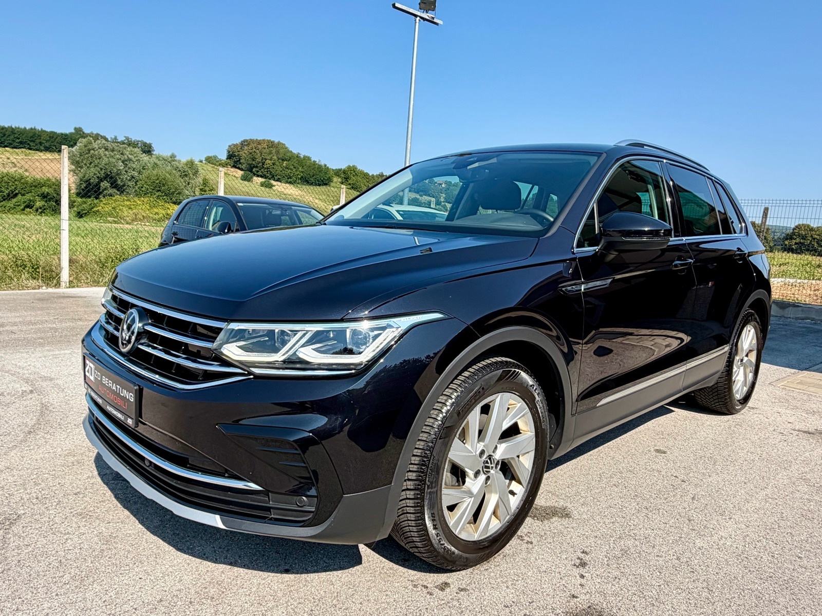 VW Tiguan 2,0 TDI *DSG* Elegance FULL LED IQ.LIGHT Nav ACC R18 Servisn, fotografija 2