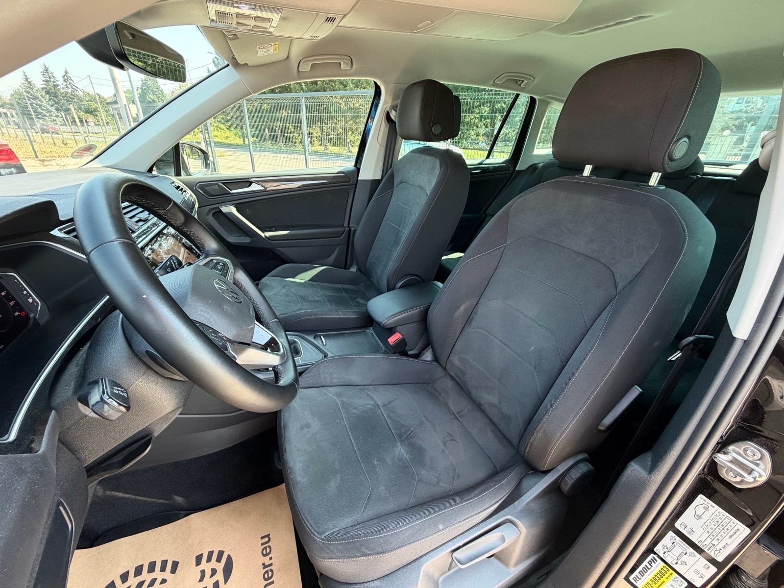 VW Tiguan 2,0 TDI *DSG* Elegance FULL LED IQ.LIGHT Nav ACC R18 Servisn, fotografija 13