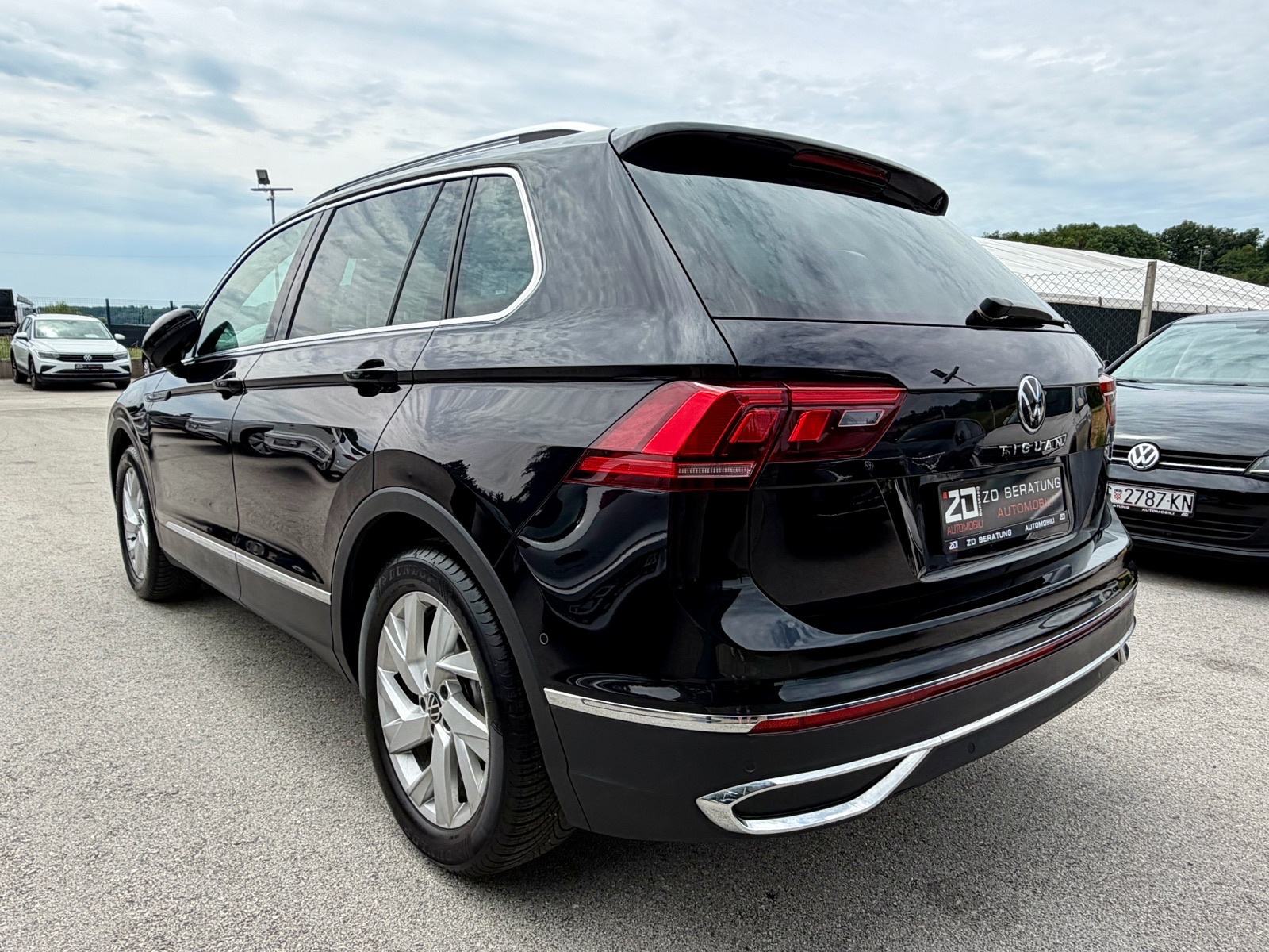 VW Tiguan 2,0 TDI *DSG* Elegance MATRIX LED Virtual Navi R18 Servisna, fotografija 5