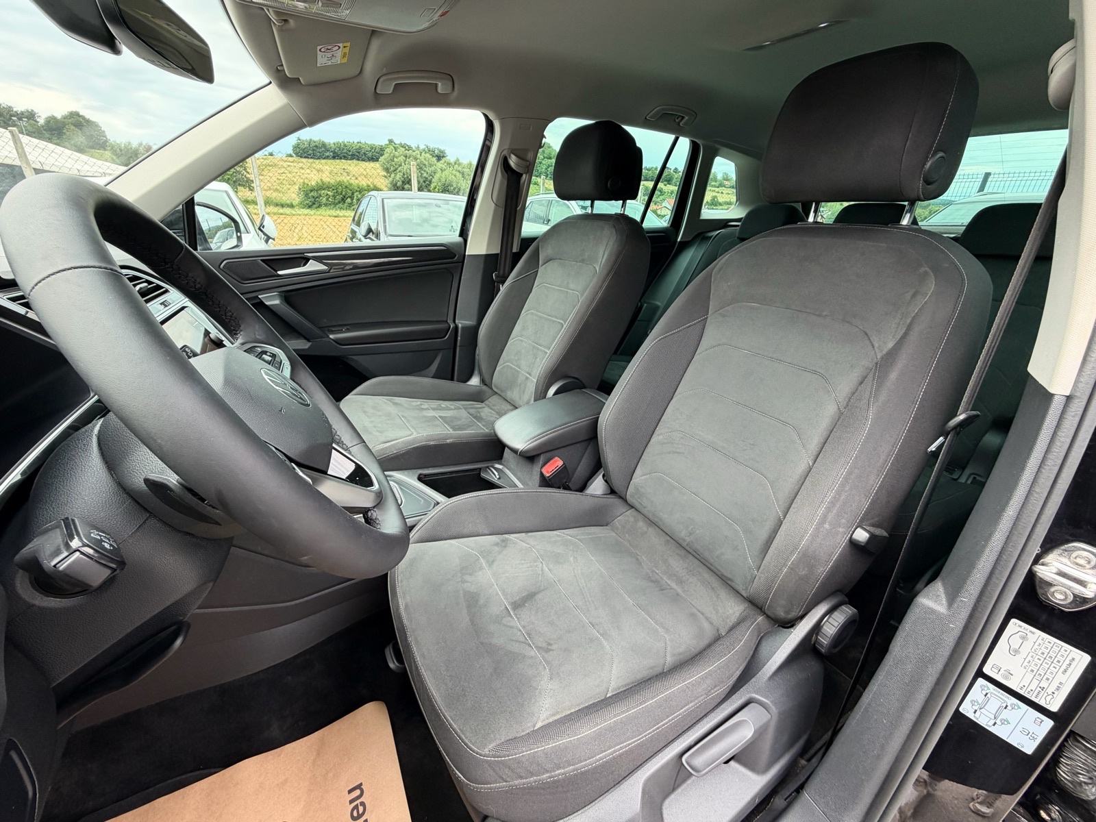 VW Tiguan 2,0 TDI *DSG* Elegance MATRIX LED Virtual Navi R18 Servisna, fotografija 13