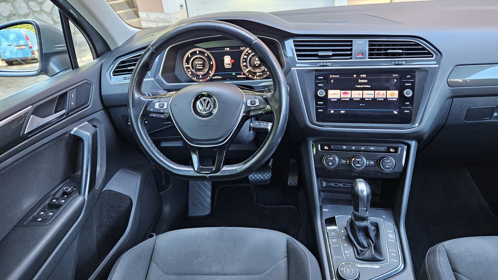 VW Tiguan 2,0 TDI DSG Highline 4Motion*Virtual cockpit*led*, fotografija 11