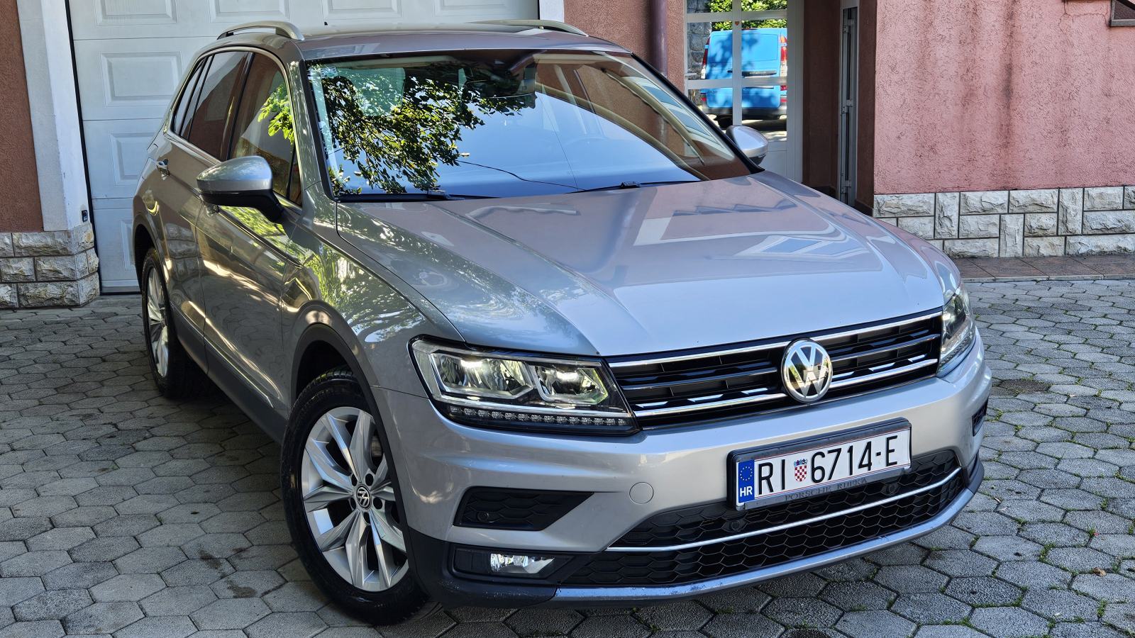VW Tiguan 2,0 TDI DSG Highline 4Motion*Virtual cockpit*led*, fotografija 3