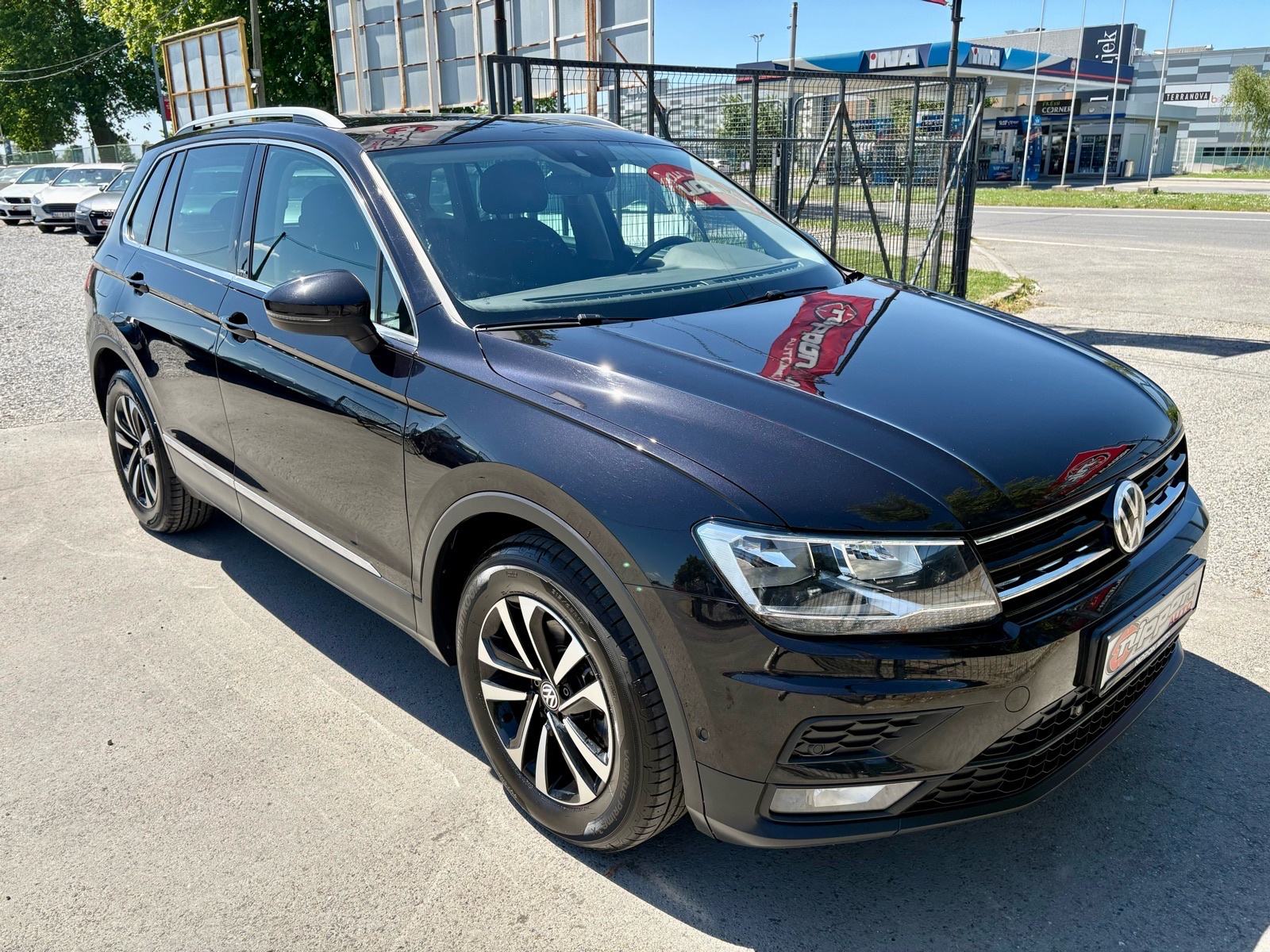 VW Tiguan 2,0 TDI DSG - PRODANO, fotografija 8