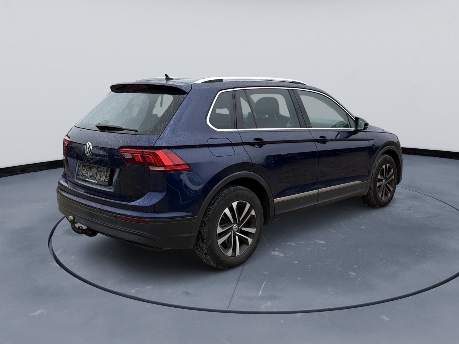 VW Tiguan 2.0 TDI - DSG - KAMERA - GRIJANJE SJEDALA - LEASING, fotografija 4