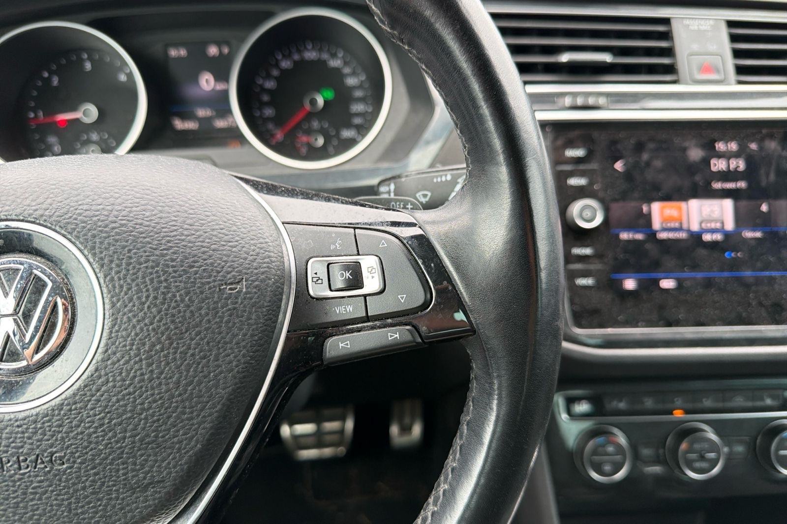 VW Tiguan 2.0 TDI - DSG - KAMERA - GRIJANJE SJEDALA - LEASING, fotografija 10