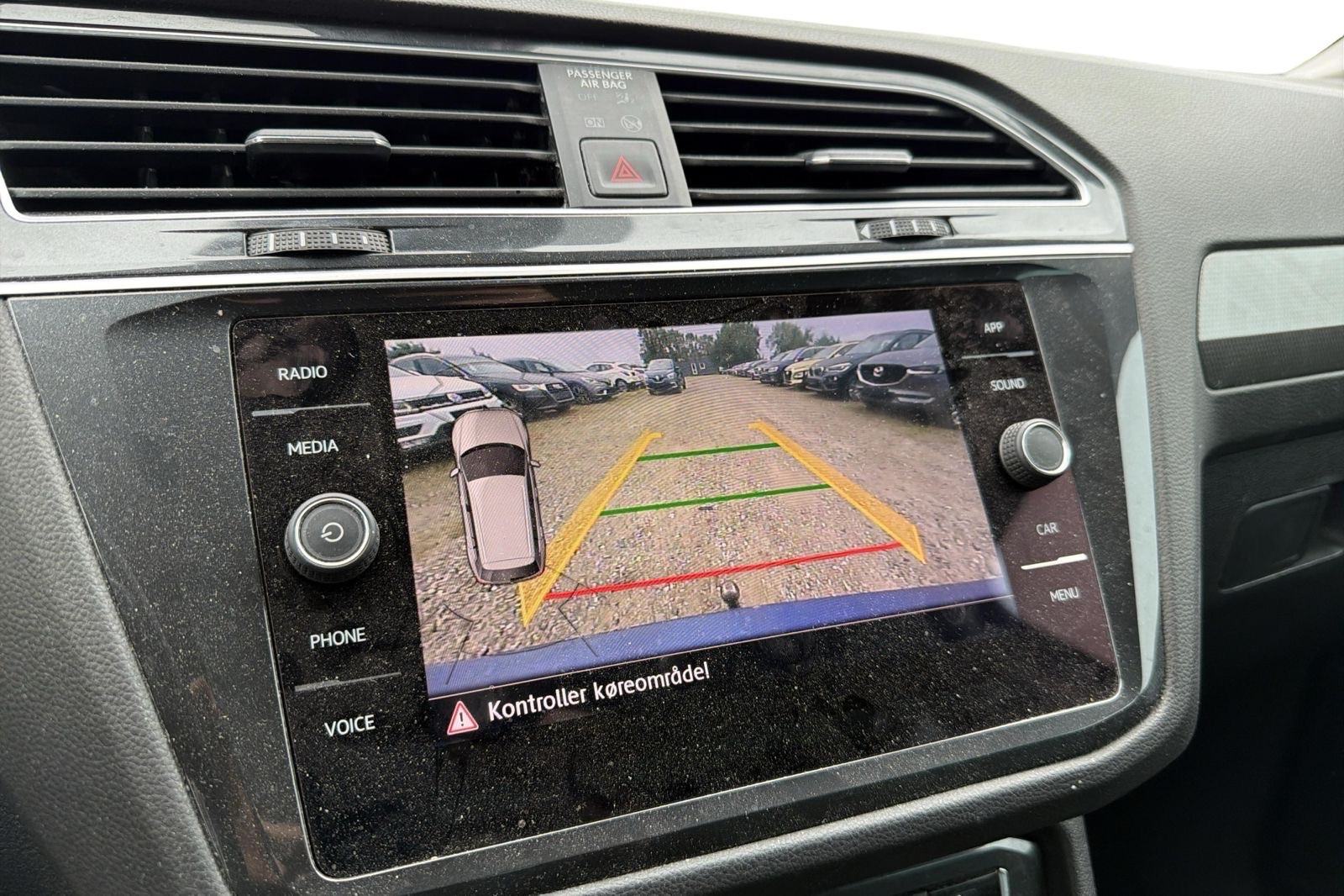VW Tiguan 2.0 TDI - DSG - KAMERA - GRIJANJE SJEDALA - LEASING, fotografija 12