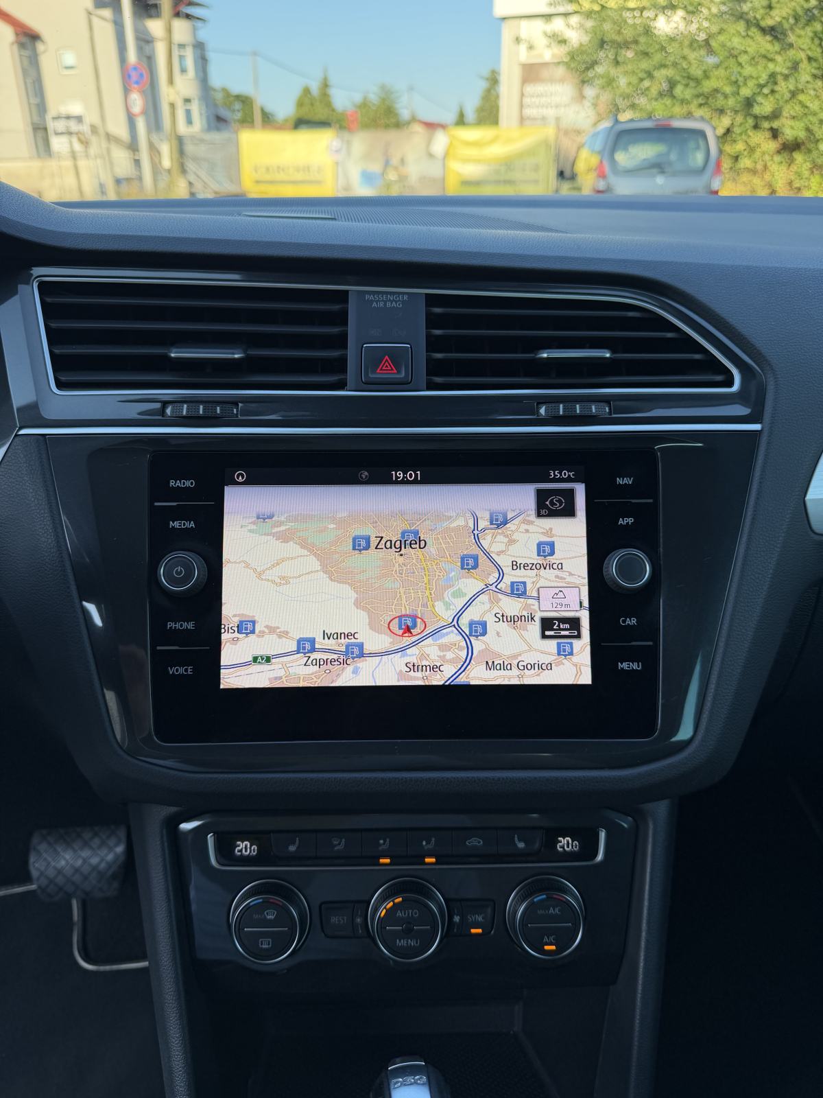 VW Tiguan 2,0 TDI DSG -LED-KAMERA-ACC-V+M SERVIS-MOD.2019, fotografija 16