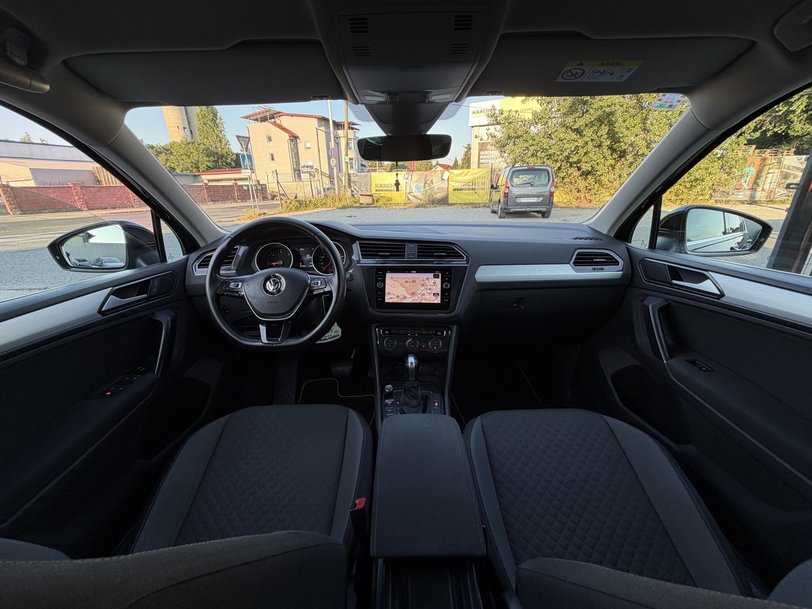 VW Tiguan 2,0 TDI DSG -LED-KAMERA-ACC-V+M SERVIS-MOD.2019, fotografija 13