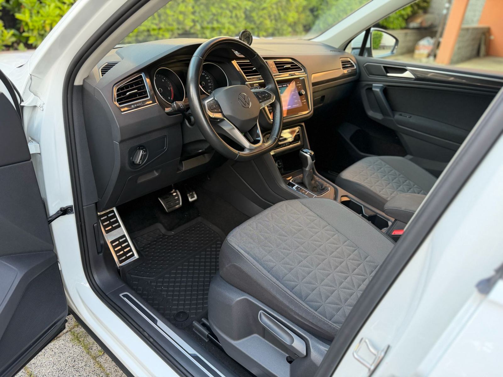 VW Tiguan 2,0 TDI DSG “Life” u PDV-u., fotografija 8