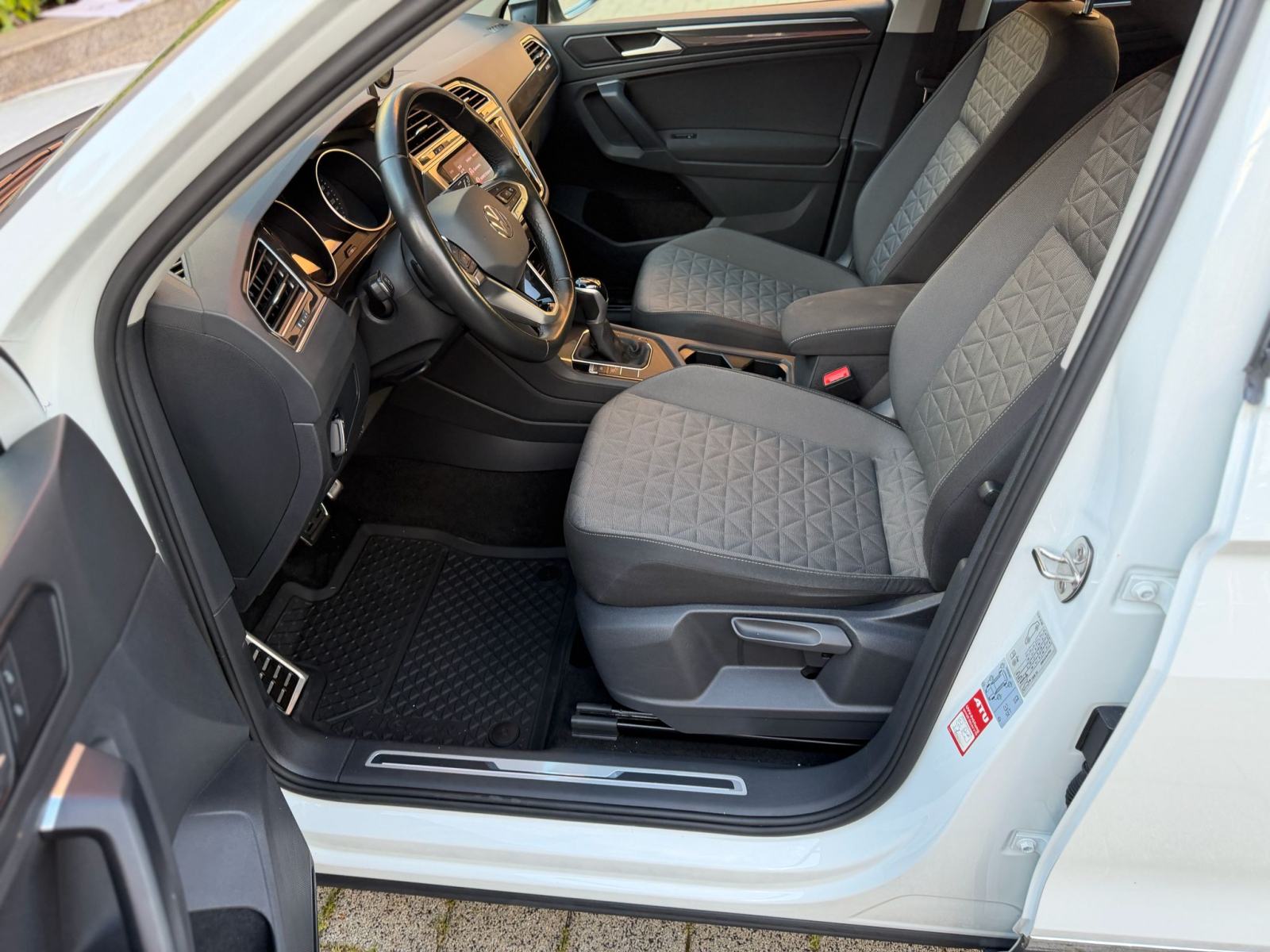 VW Tiguan 2,0 TDI DSG “Life” u PDV-u., fotografija 10