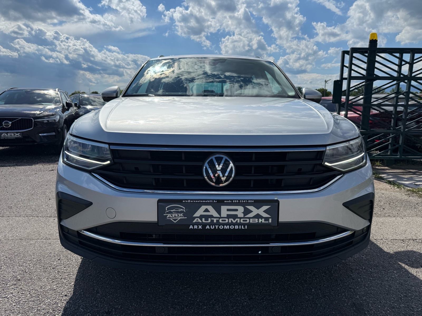VW Tiguan 2.0 TDI DSG NAVI°ADAP. TEMPOMAT°KAMERA°LEASING BEZ UČEŠĆA, fotografija 2