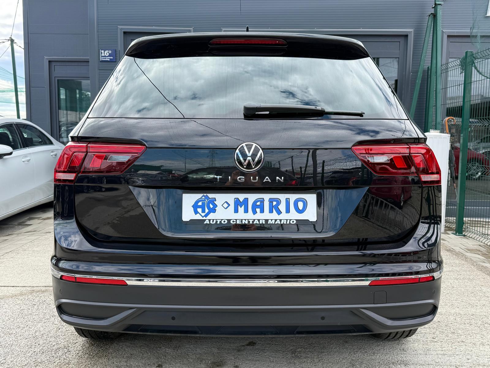 VW Tiguan 2,0 TDI DSG °NAVI°ADAPTIVNI TEMP.°LEASING BEZ UČEŠĆA°U PDV-U, fotografija 6