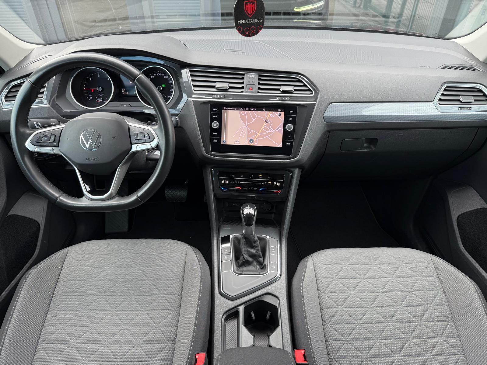 VW Tiguan 2,0 TDI DSG °NAVI°ADAPTIVNI TEMP.°LEASING BEZ UČEŠĆA°U PDV-U, fotografija 9