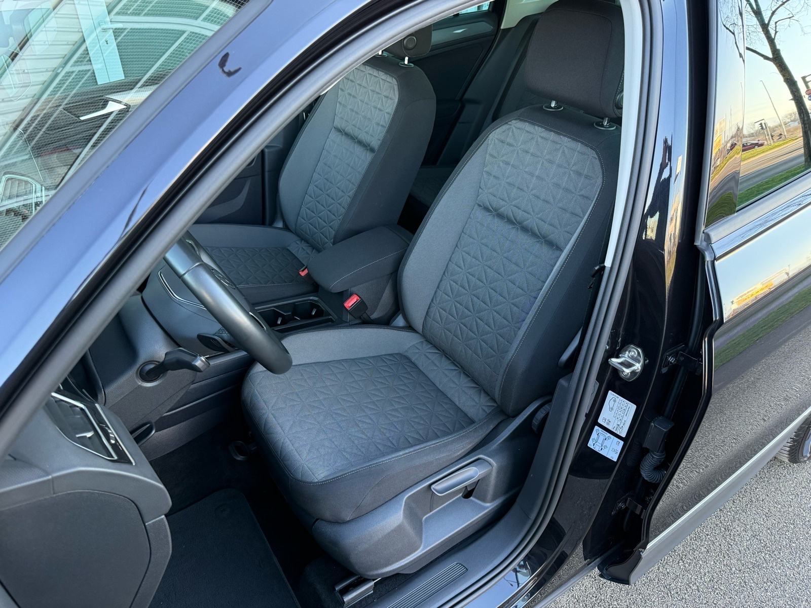 VW Tiguan 2,0 TDI DSG °NAVI°ADAPTIVNI TEMPOMAT°LEASING BEZ UČEŠĆA°, fotografija 19