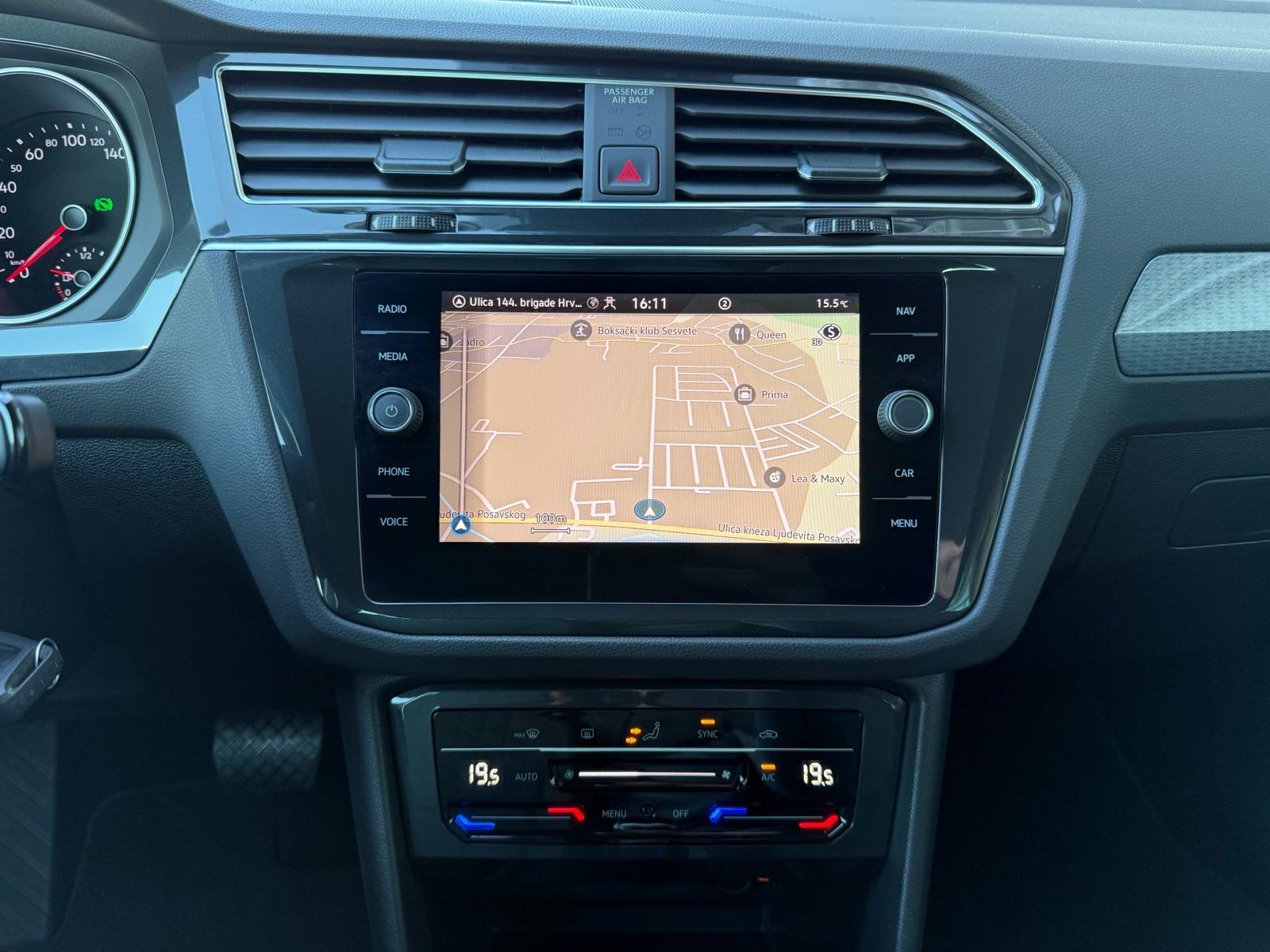 VW Tiguan 2,0 TDI DSG °NAVI°ADAPTIVNI TEMPOMAT°LEASING BEZ UČEŠĆA°, fotografija 14