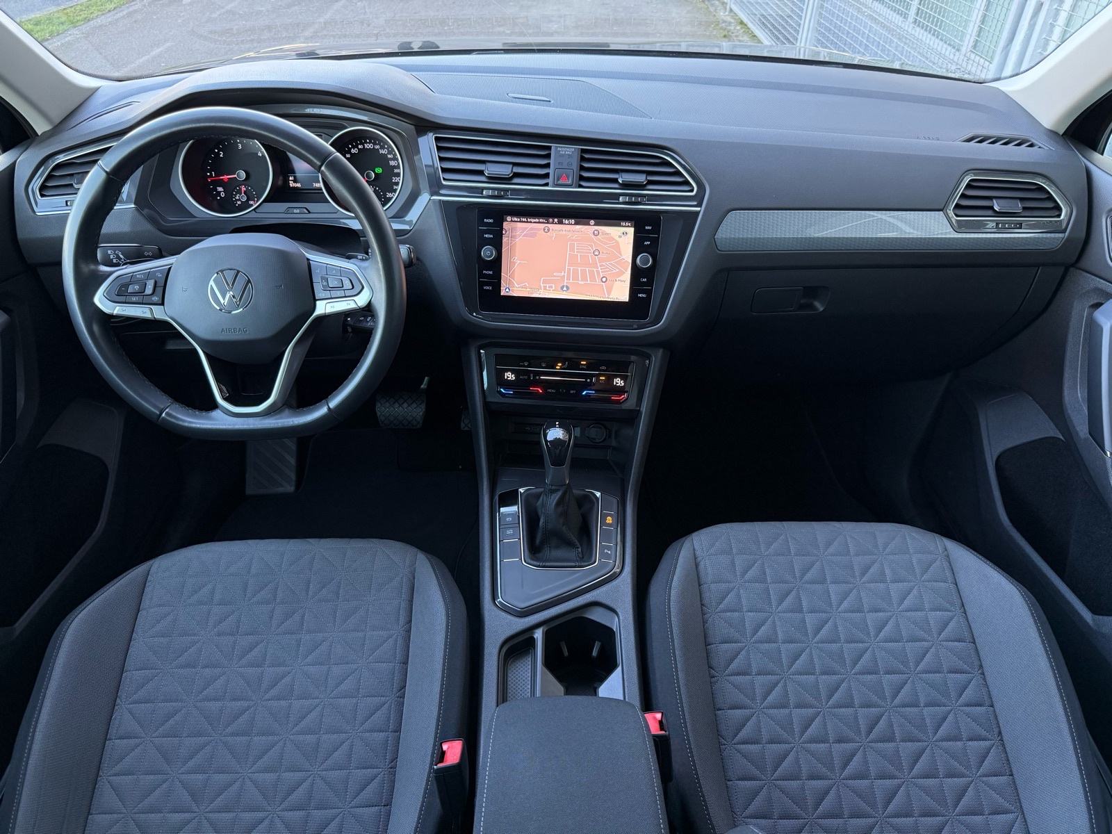 VW Tiguan 2,0 TDI DSG °NAVI°ADAPTIVNI TEMPOMAT°LEASING BEZ UČEŠĆA°, fotografija 12