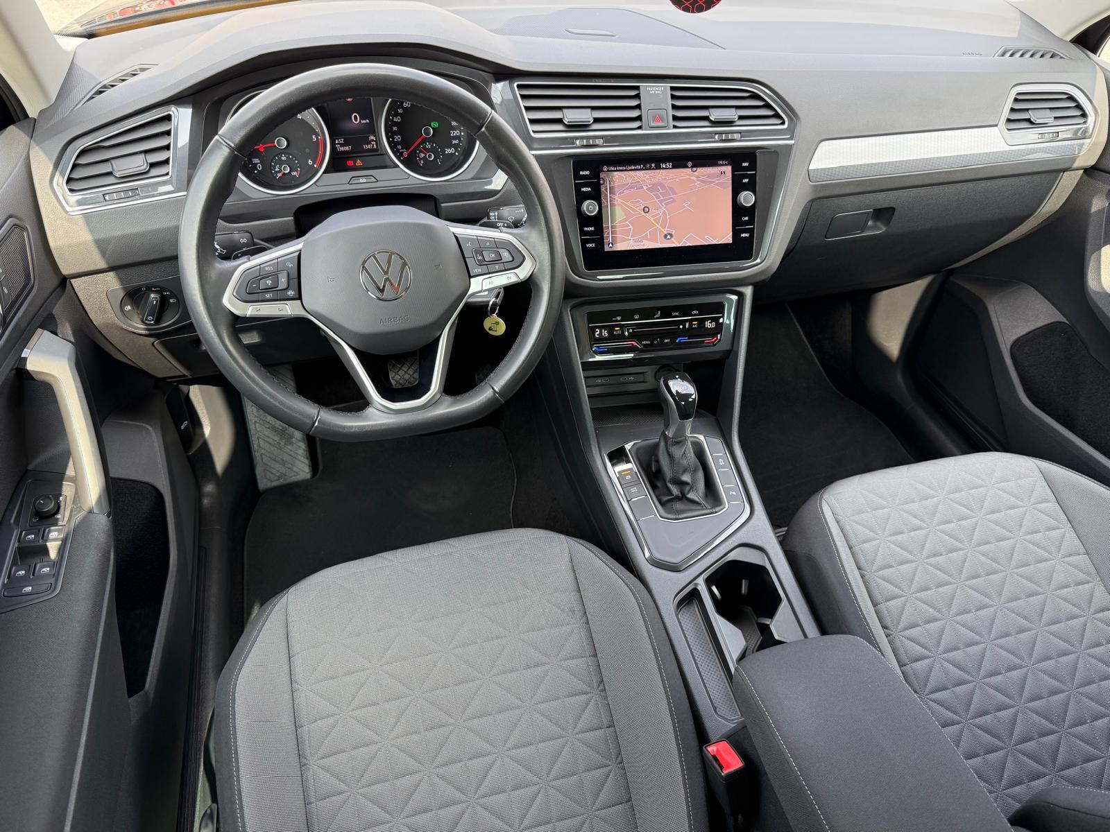 VW Tiguan 2.0 TDI DSG NAVIGACIJA°ADAPTIVNI TEMPOMAT°LEASING BEZ UČEŠĆA, fotografija 8
