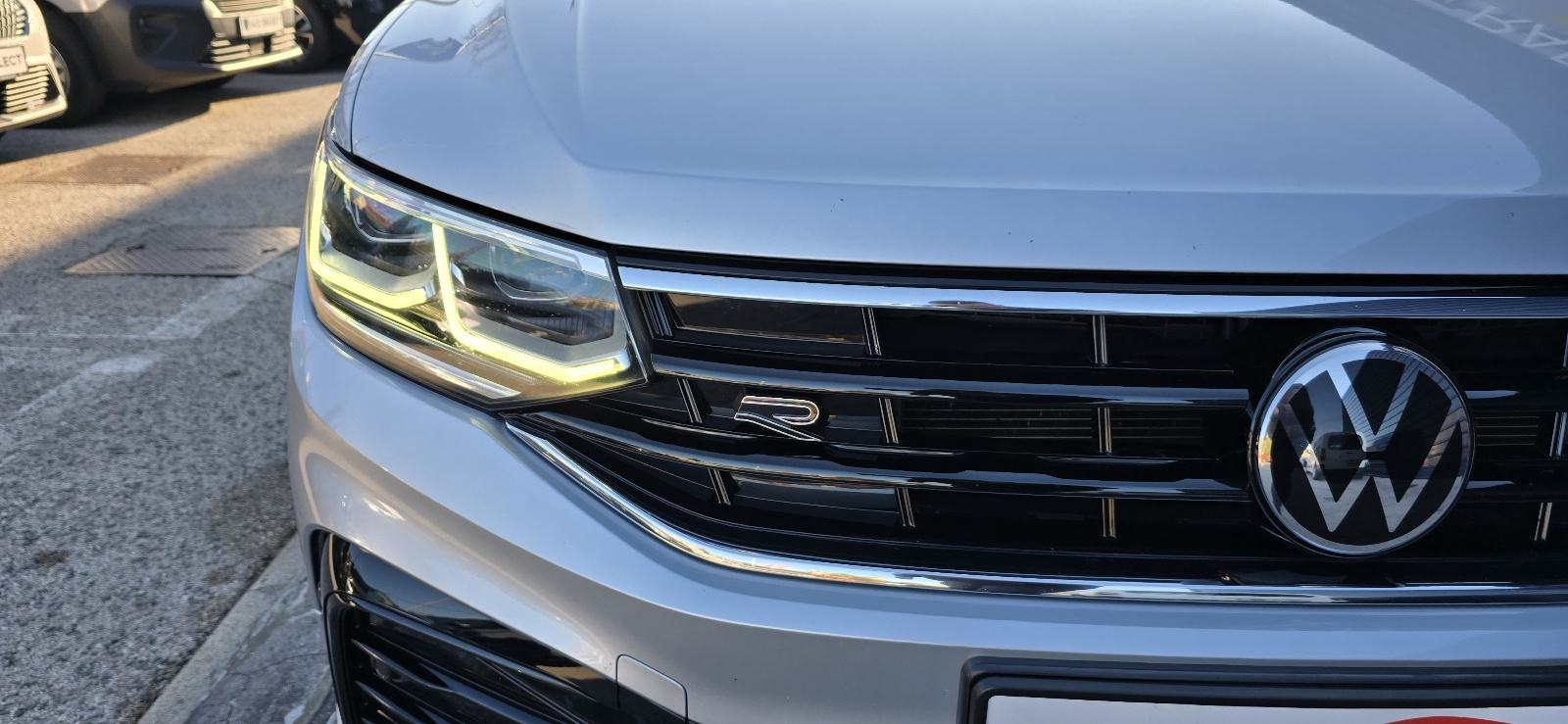 VW Tiguan 2,0 TDI DSG R LINE - 2022 - 150.000km - REG 1 GOD!, fotografija 4