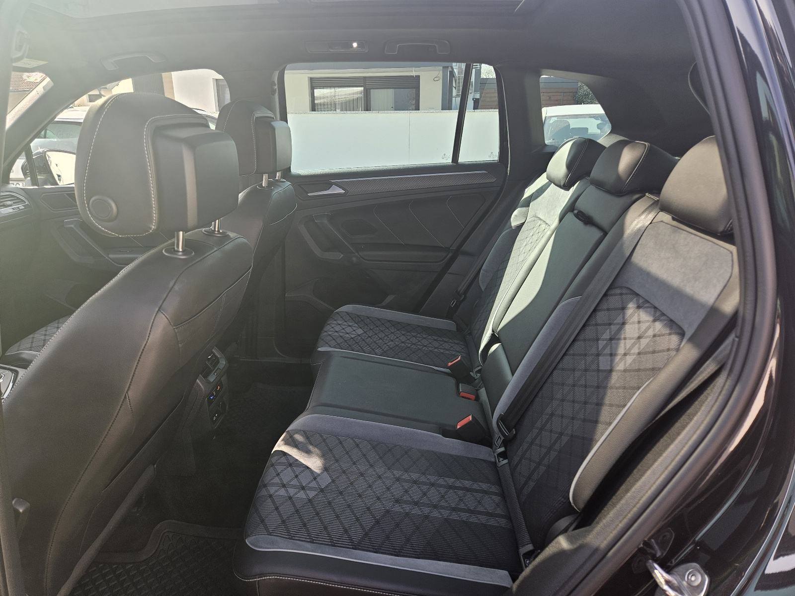 VW Tiguan 2,0 TDI DSG R LINE 4MOTION automatik, fotografija 12