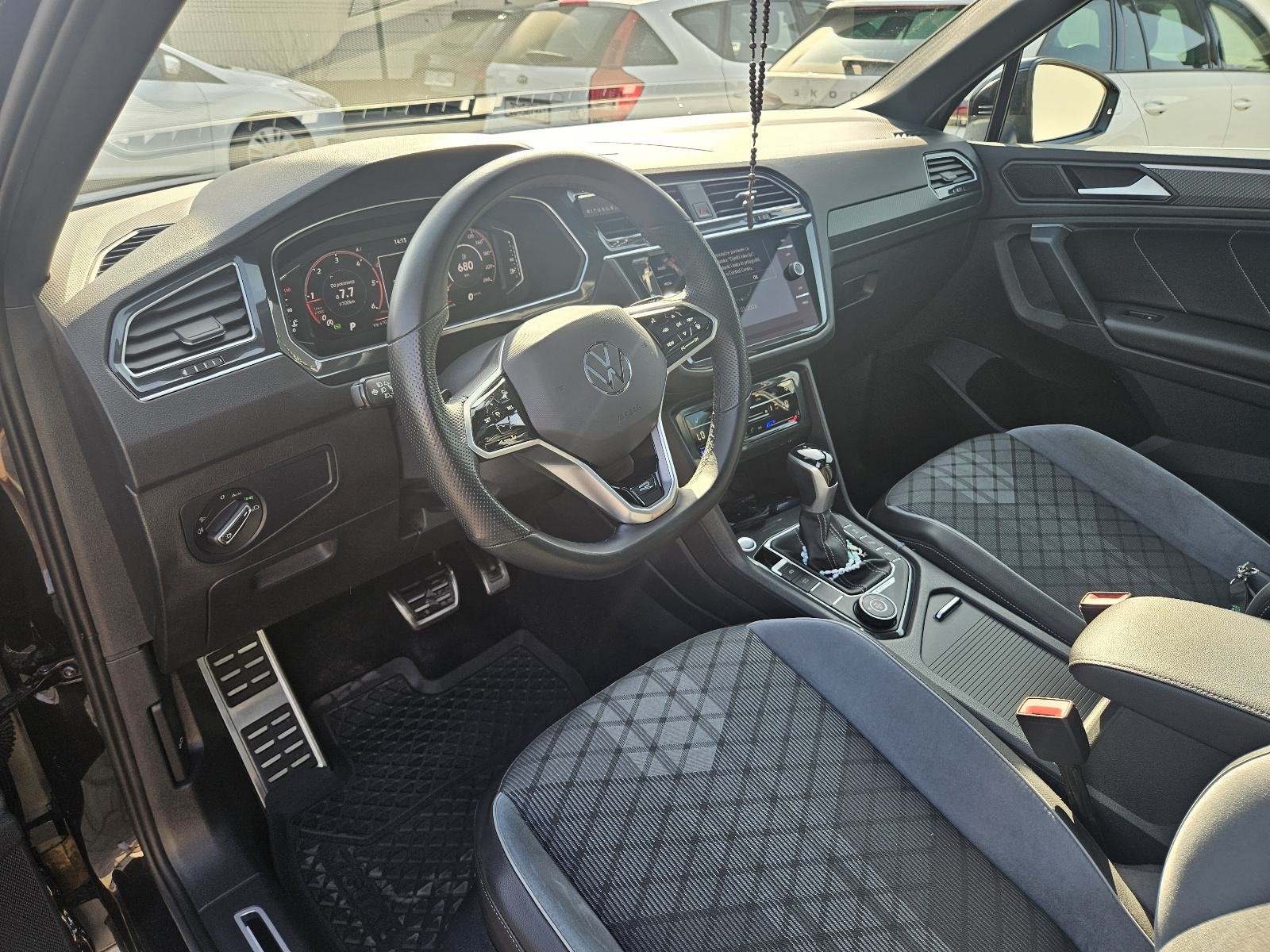 VW Tiguan 2,0 TDI DSG R LINE 4MOTION automatik, fotografija 10
