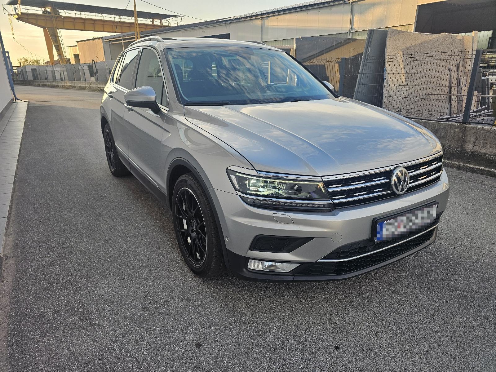 VW Tiguan 2,0 TDI, DSG, reg. do 01./27., panorama...., fotografija 11