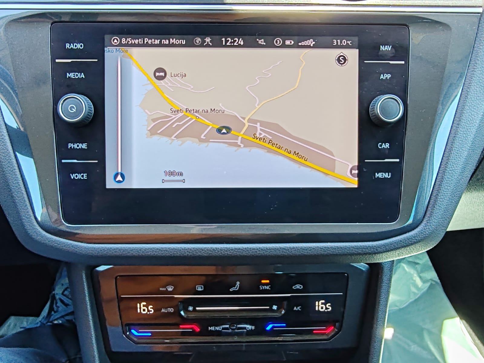 VW Tiguan 2,0 TDI DSG, fotografija 13