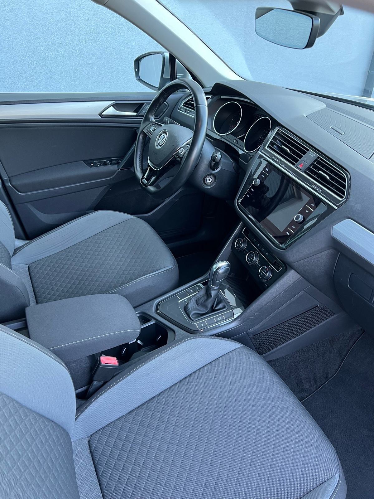 VW Tiguan 2,0 TDI DSG, fotografija 9
