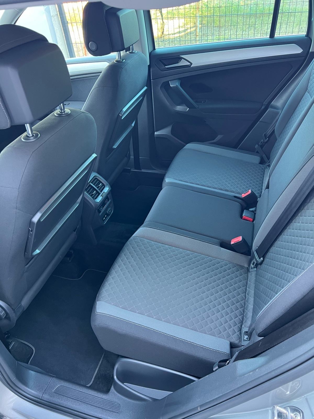 VW Tiguan 2,0 TDI DSG, fotografija 12