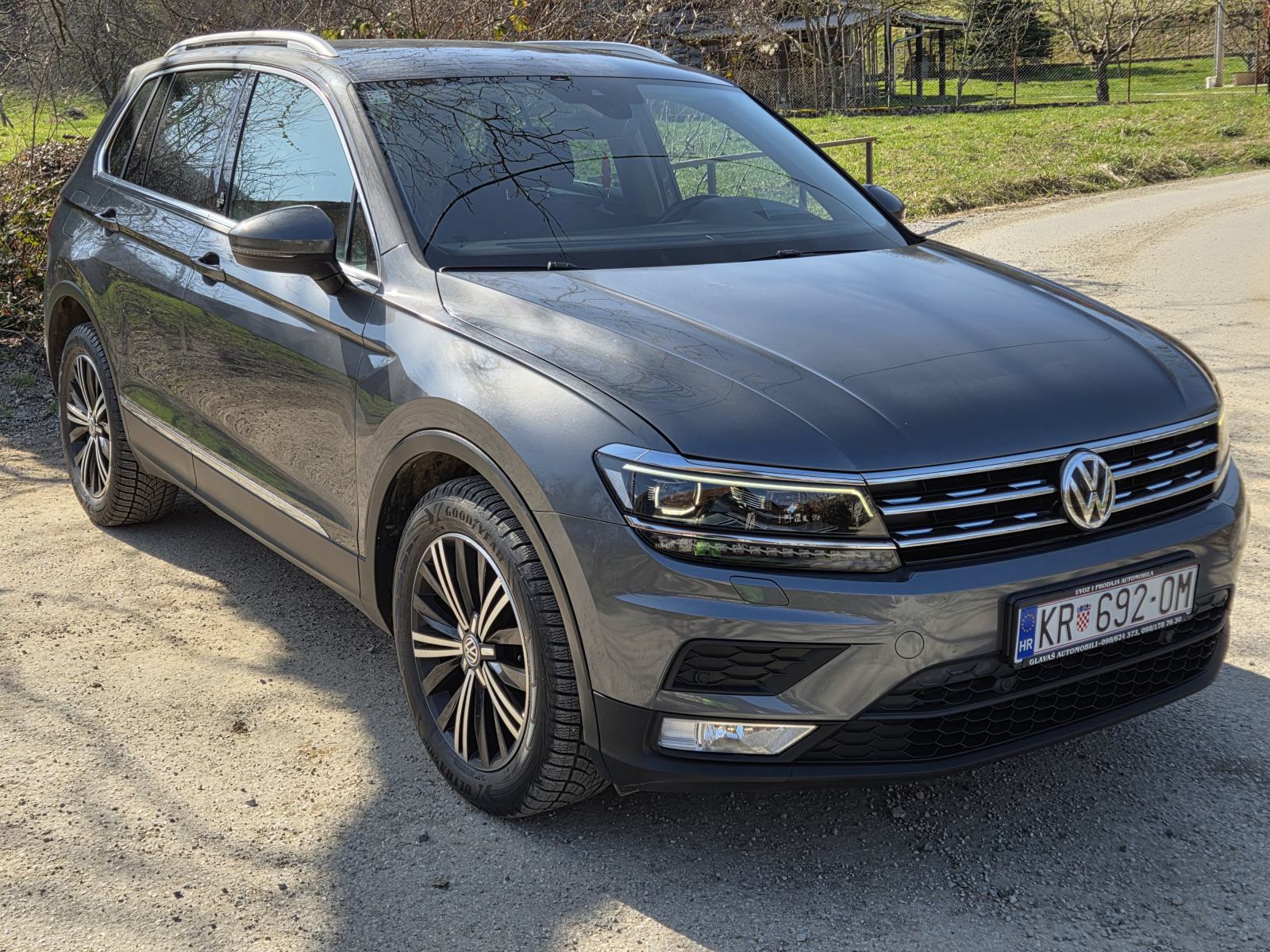 VW Tiguan 2,0 TDI DSG, fotografija 1