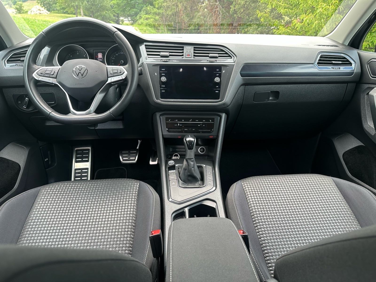 VW Tiguan 2,0 TDI DSG UNITED - ODLIČNO STANJE - VRIJEDI POGLEDATI!!, fotografija 13