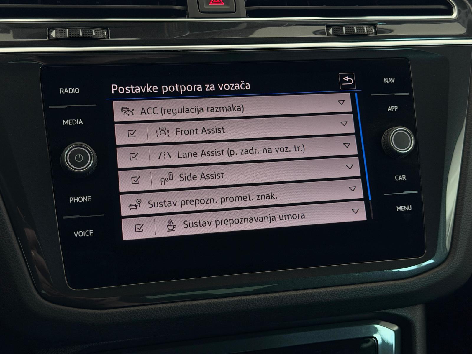 VW Tiguan 2,0 TDI DSG •VIRTUAL C.•ACC•JAMSTVO 24MJ•LEASING 0% UČEŠĆA, fotografija 17