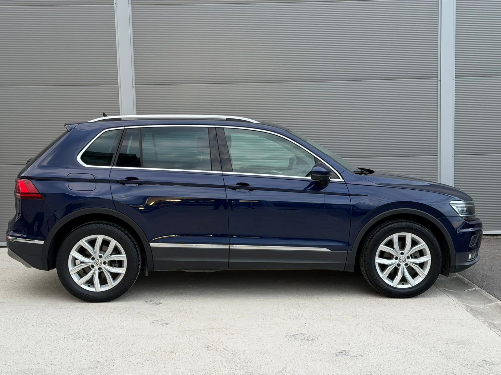 VW Tiguan 2,0 TDI DSG--VIRTUAL--LED--KAMERA--ADAP.TEMPOMAT, fotografija 8