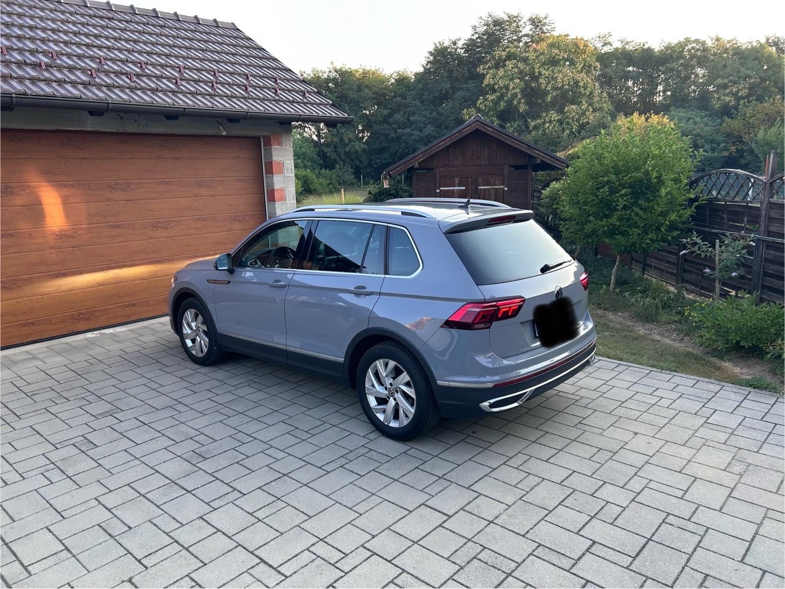 VW TIGUAN 2.0 TDI ELEGANCE DSG 150 KS, MATRIX HARMAN/KARDON TOP STANJE, fotografija 4