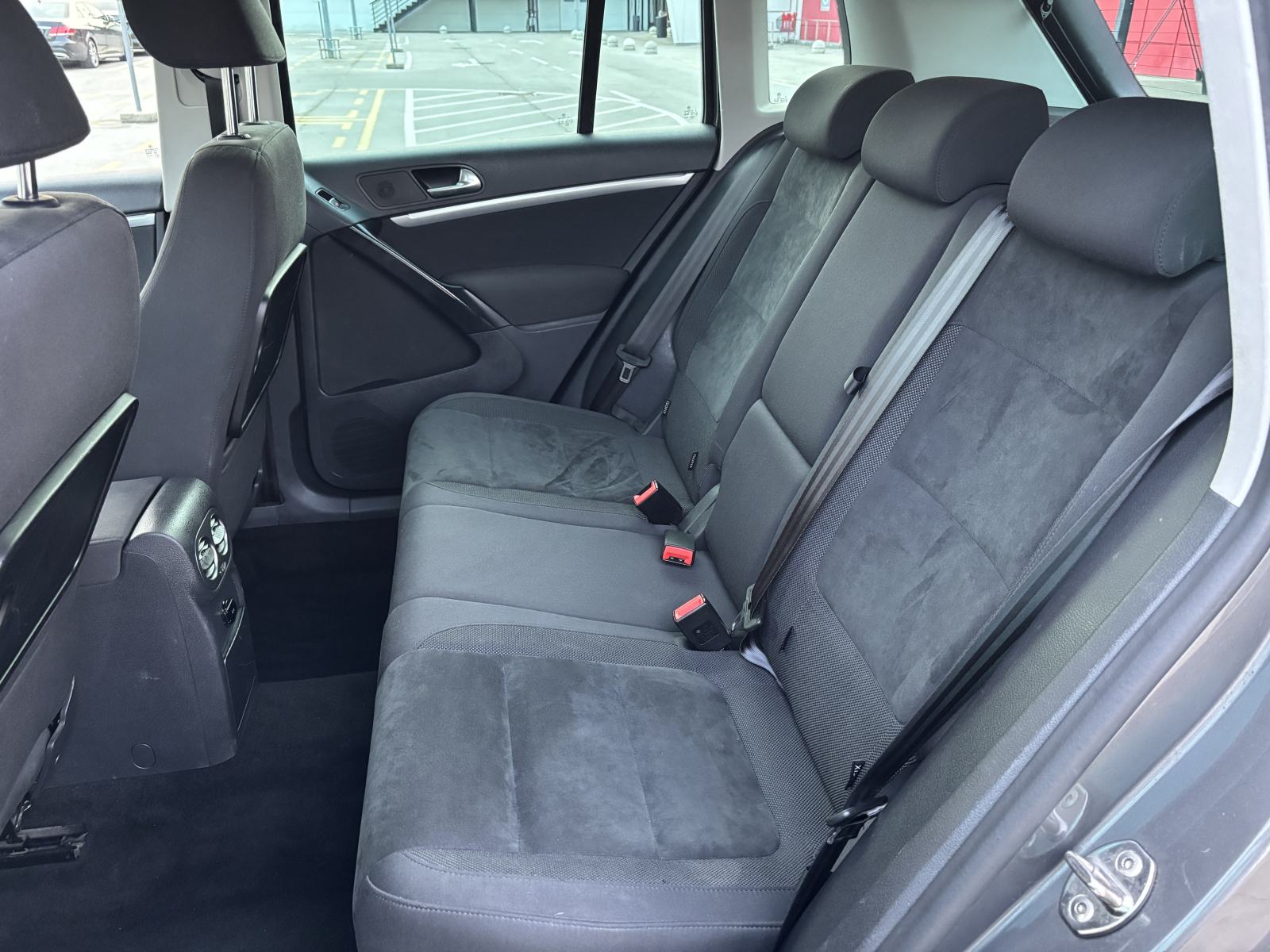 VW Tiguan 2.0 TDI Facelift / Bixenon / Odličan / Plaćeno sve do reg., fotografija 12