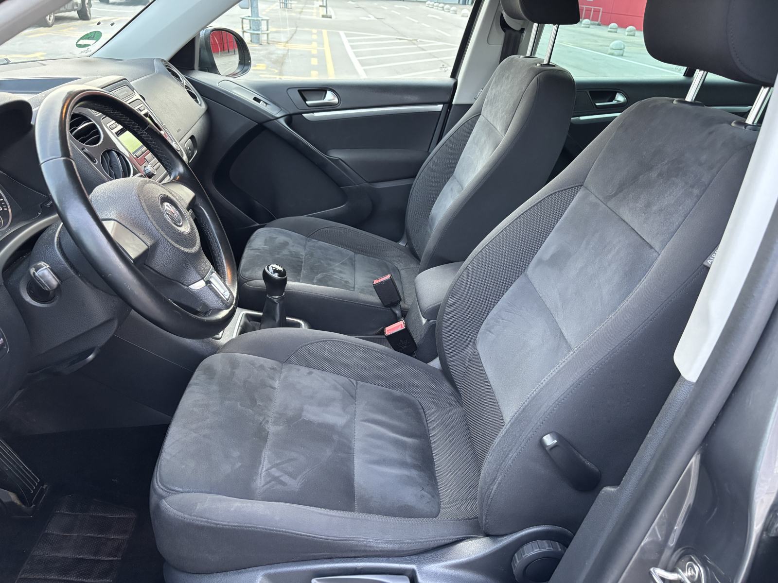 VW Tiguan 2.0 TDI Facelift / Bixenon / Odličan / Plaćeno sve do reg., fotografija 11
