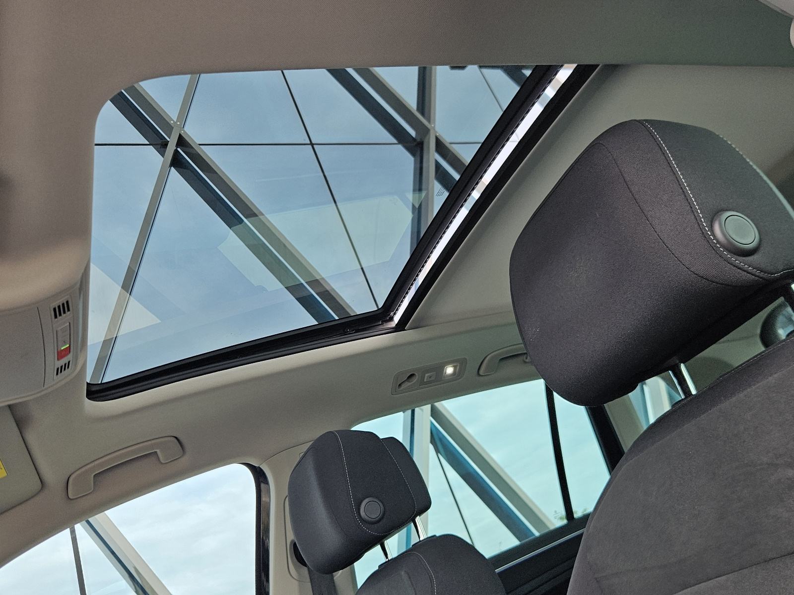 VW Tiguan 2,0 TDI DSG HIGHLINE ALU,NAVI,PANORAMA,VIRTUAL, fotografija 18