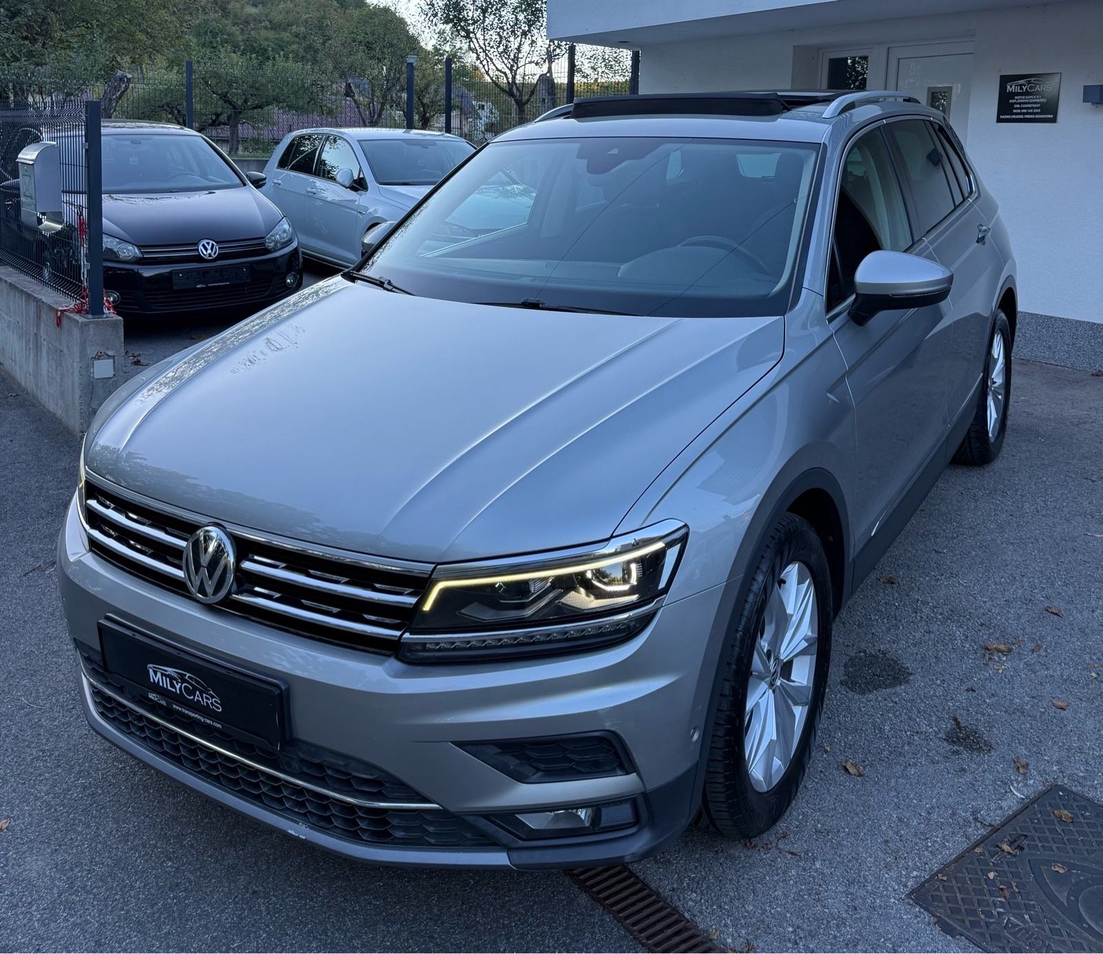 VW Tiguan 2,0 TDI Highline *JAMSTVO 12 MJESECI*, fotografija 1