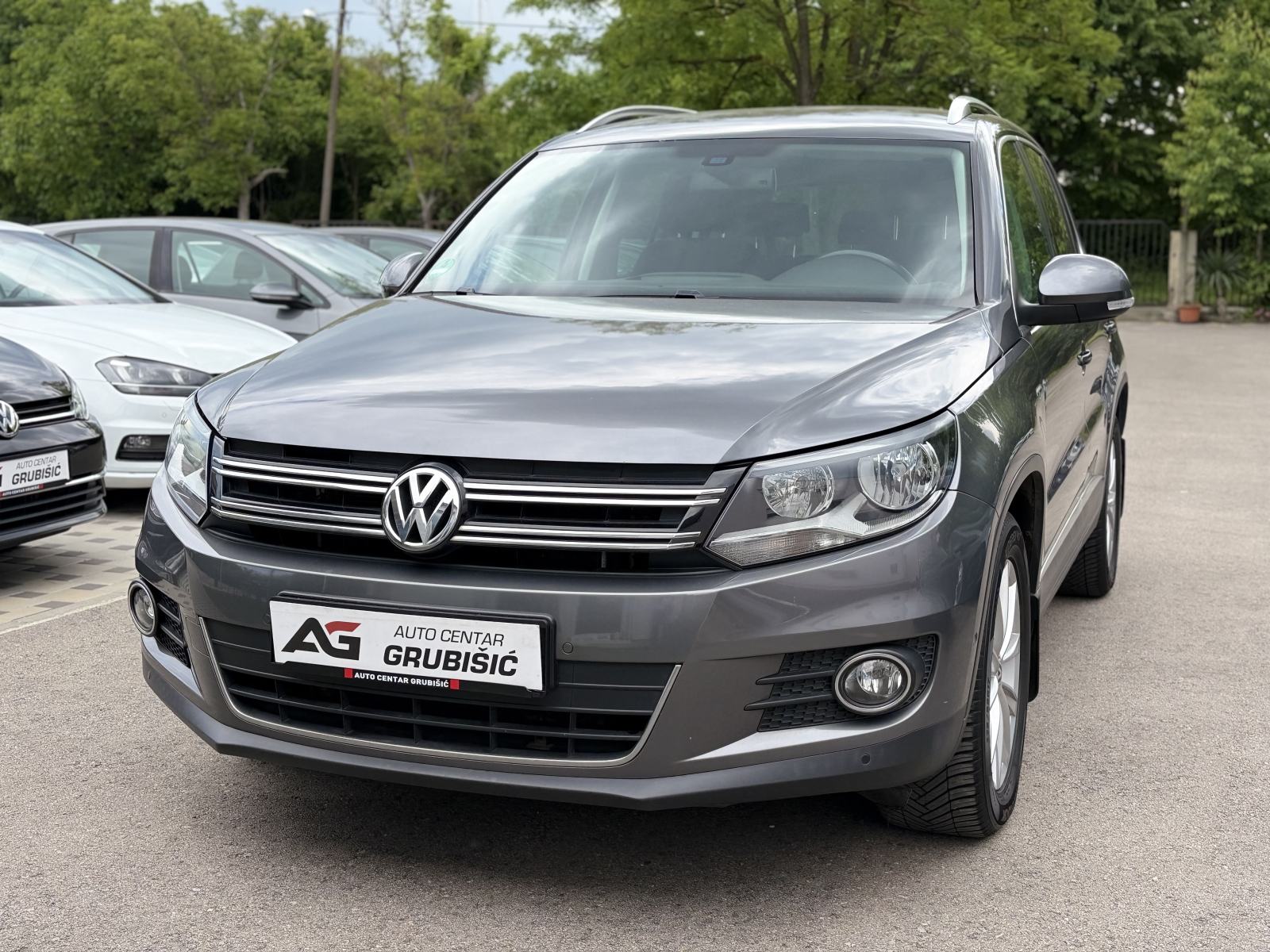 VW Tiguan 2,0 TDI Highline *Top oprema* *Servisna knjiga*, fotografija 11