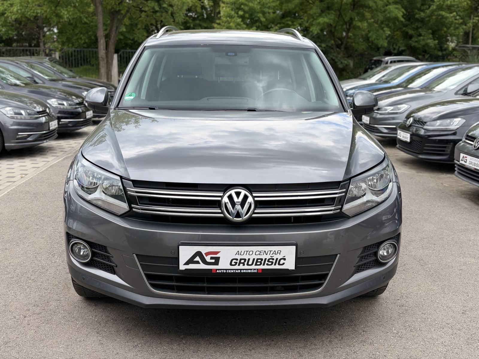 VW Tiguan 2,0 TDI Highline *Top oprema* *Servisna knjiga*, fotografija 2