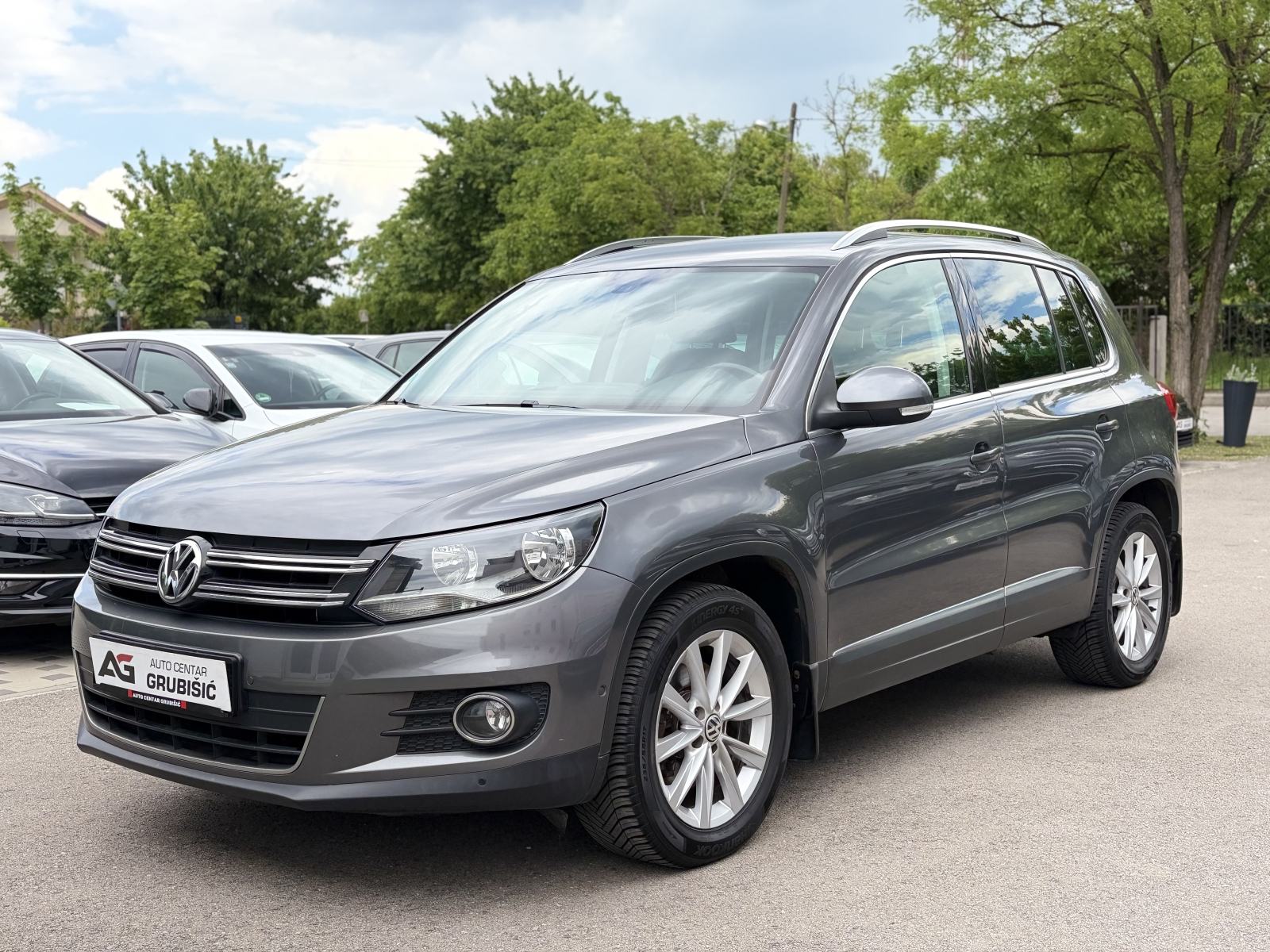 VW Tiguan 2,0 TDI Highline *Top oprema* *Servisna knjiga*, fotografija 12