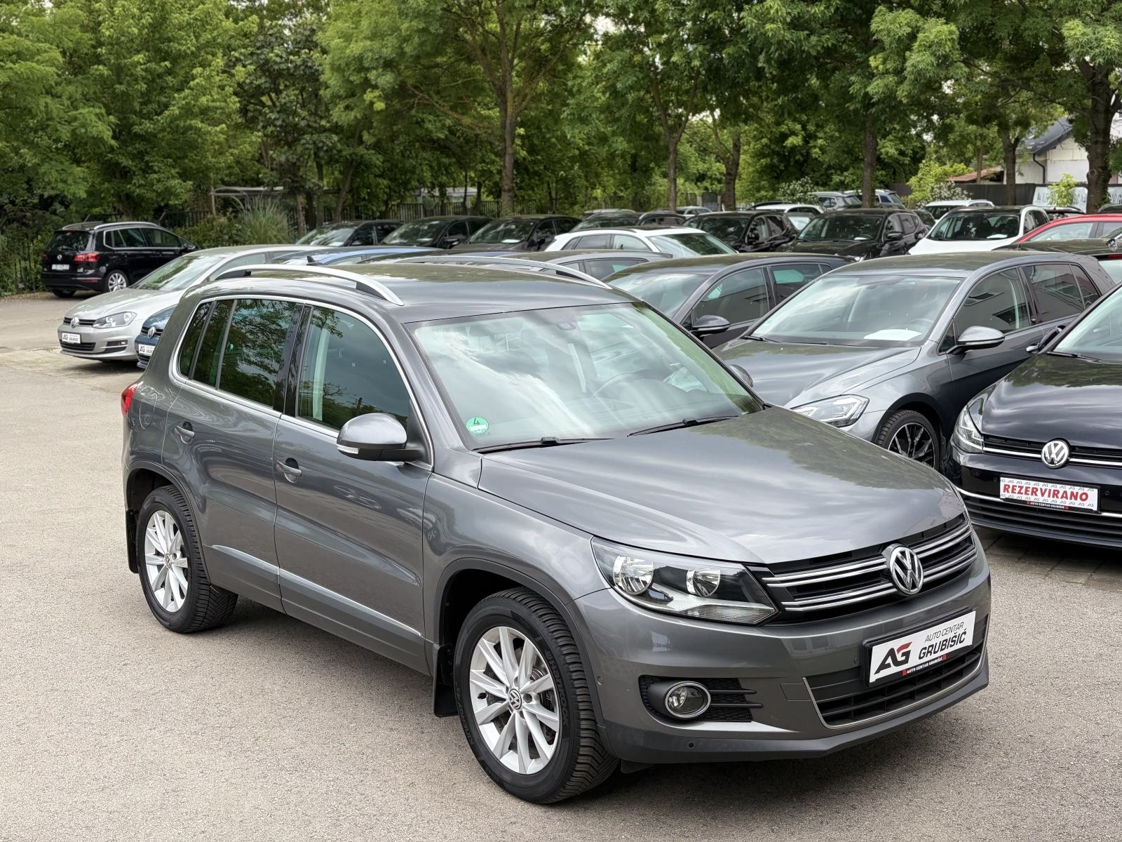 VW Tiguan 2,0 TDI Highline *Top oprema* *Servisna knjiga*, fotografija 4