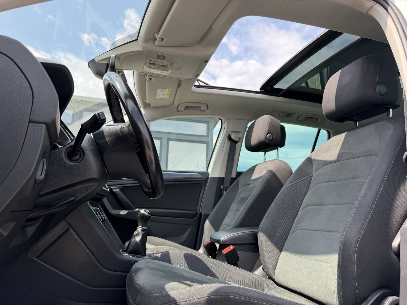 VW Tiguan 2,0 TDI Highline - VIRTUAL COCPIT - PANORAMA - GARANCIJA, fotografija 13