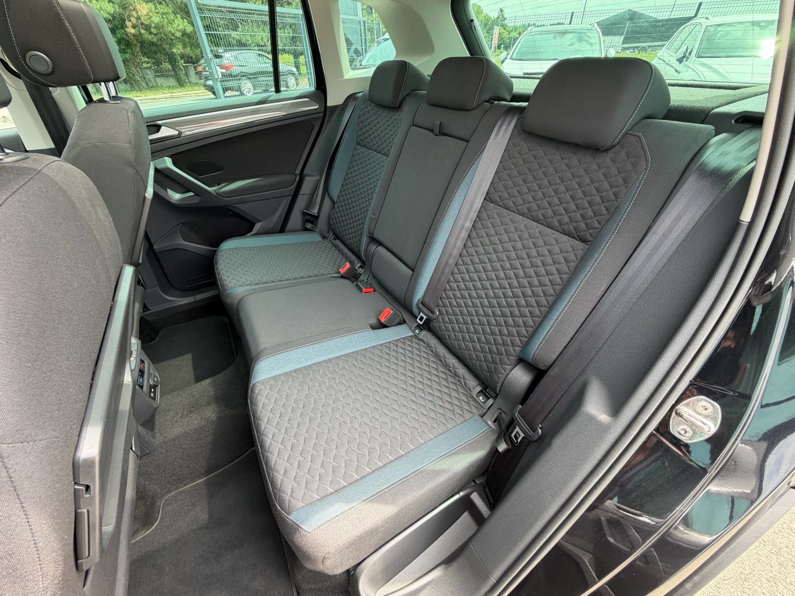 VW Tiguan 2,0 TDI IQ DRIVE *49tkm* *TOP OPREMA!* *1.Vlasnik!* Servisna, fotografija 19