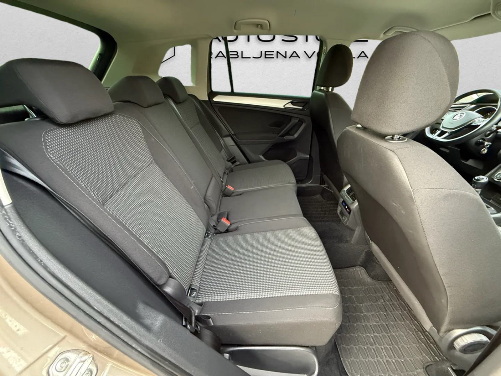 VW Tiguan 2,0 TDI • JAMSTVO 12/24 • HR. AUTO, 1. VL, U PDV-u, fotografija 12