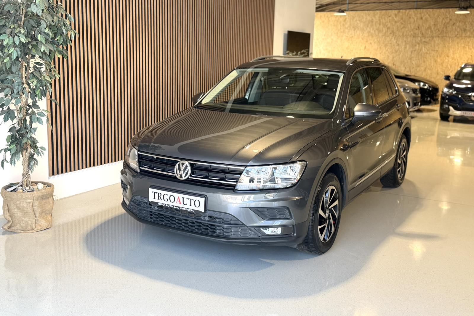VW Tiguan 2,0 TDI JOIN *ACC - LANE ASSIST - 12 MJ JAMSTVO*, fotografija 3