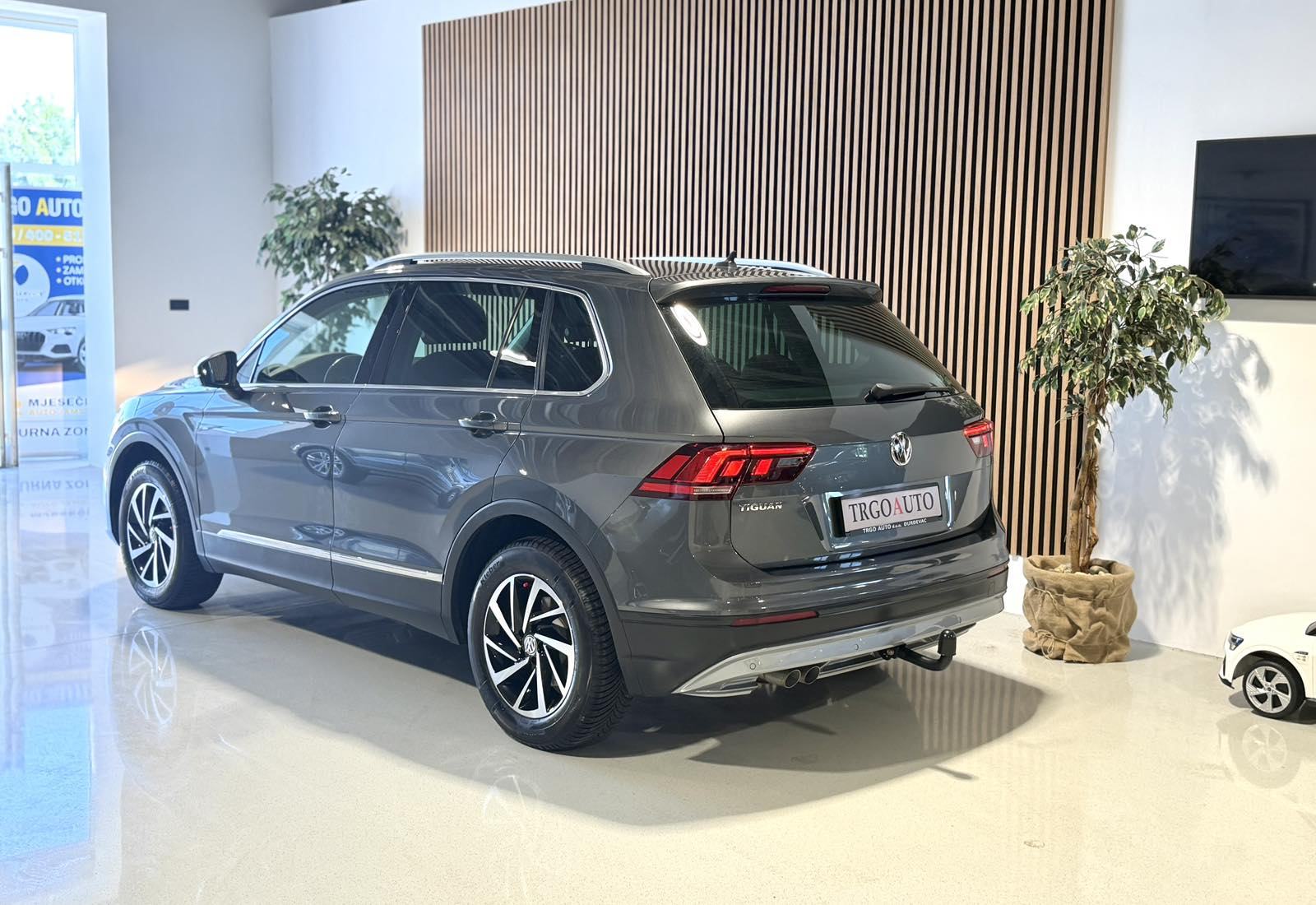 VW Tiguan 2,0 TDI JOIN *ACC - LANE ASSIST - 12 MJ JAMSTVO*, fotografija 5